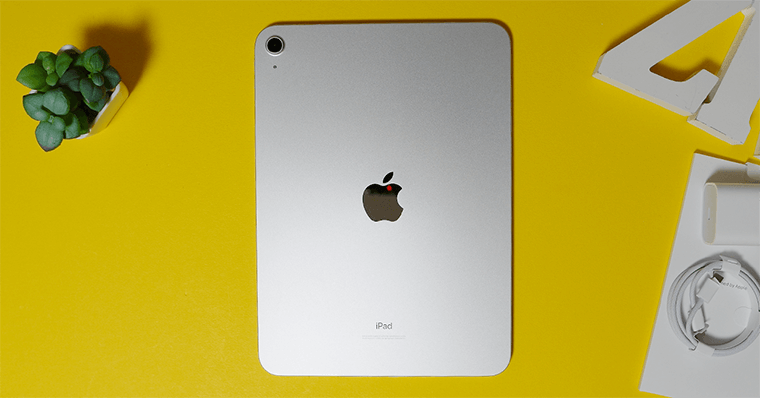 iPad第10世代外観 背面 
