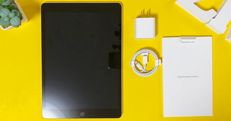 iPad第9世代開封 同梱物と周辺部分の紹介