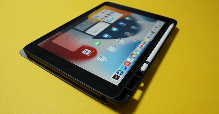 iPadAir第5世代 ペン収納ケース